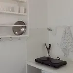Apartman Bright Side *