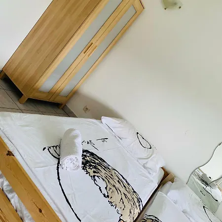 Apartman Bright Side