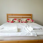 Bright Side Apartma *